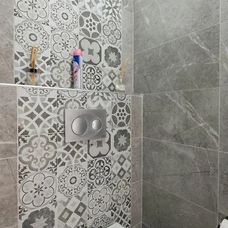 Cute 1 W Ac 300 Meters To Istiklal Street Apartmán *